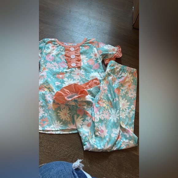 Size 5 set - Picture 1 of 1